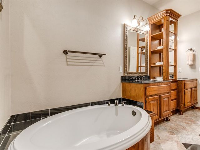 1927 Hackney Court, Blanchard, OK 73010