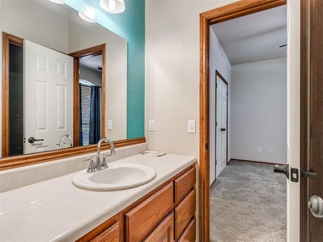 1927 Hackney Court, Blanchard, OK 73010