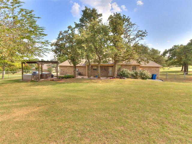1927 Hackney Court, Blanchard, OK 73010