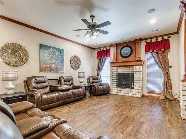 1927 Hackney Court, Blanchard, OK 73010