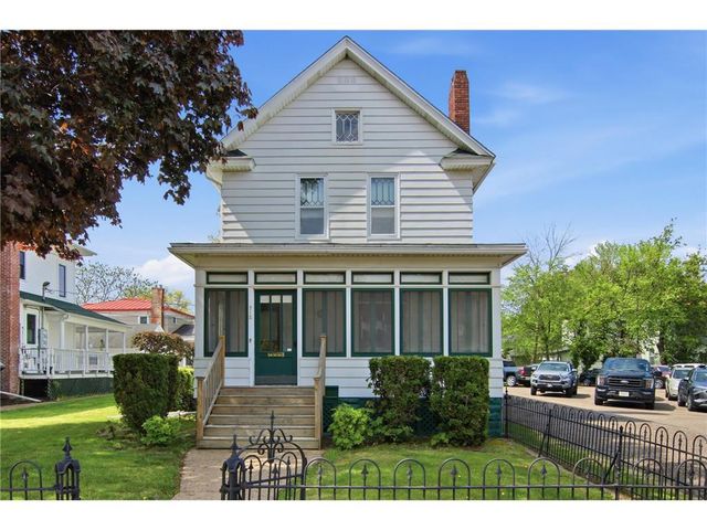 712 N Bridge Street, Chippewa Falls, WI 54729