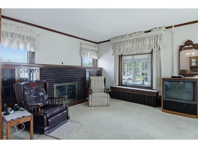 712 N Bridge Street, Chippewa Falls, WI 54729