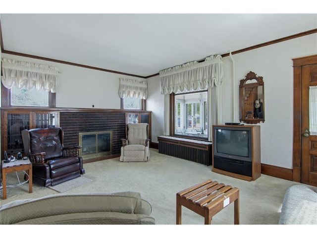 712 N Bridge Street, Chippewa Falls, WI 54729