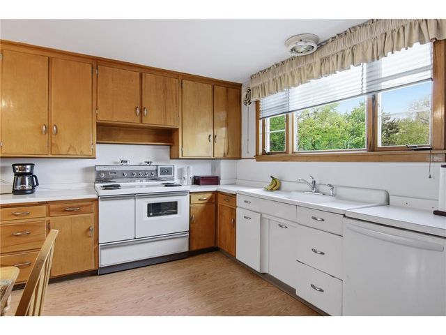 712 N Bridge Street, Chippewa Falls, WI 54729