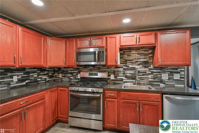 1012 Seneca Street, Fountain Hill Boro, PA 18015