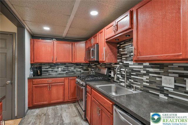 1012 Seneca Street, Fountain Hill Boro, PA 18015