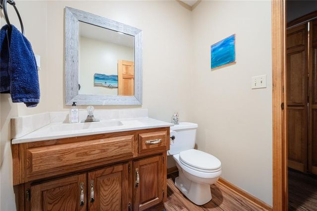 7000 N Agnes Street, Gladstone, MO 64119