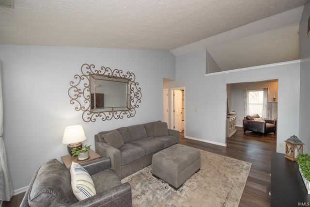 1860 Windy Hill Drive, Lafayette, IN 47905