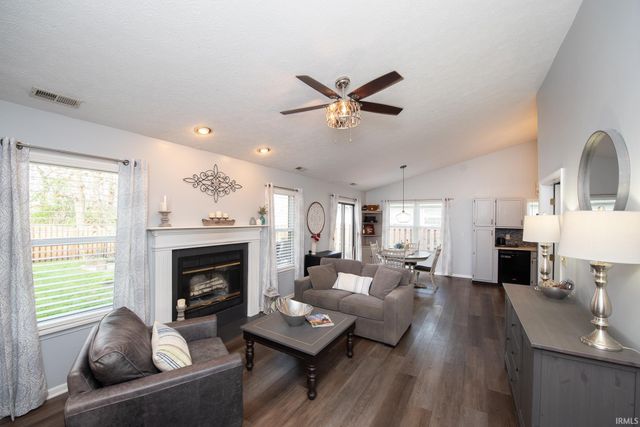 1860 Windy Hill Drive, Lafayette, IN 47905