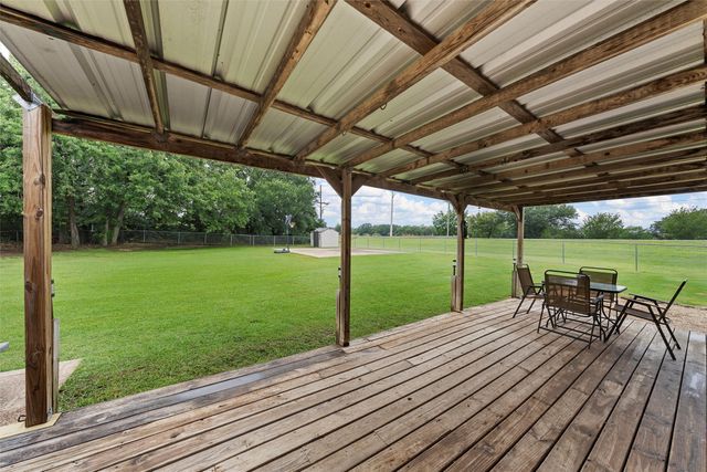 104 Oak Hill Loop, Whitney, TX 76692