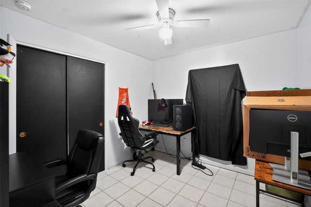 5603 S LYNWOOD AVENUE, Tampa, FL 33611