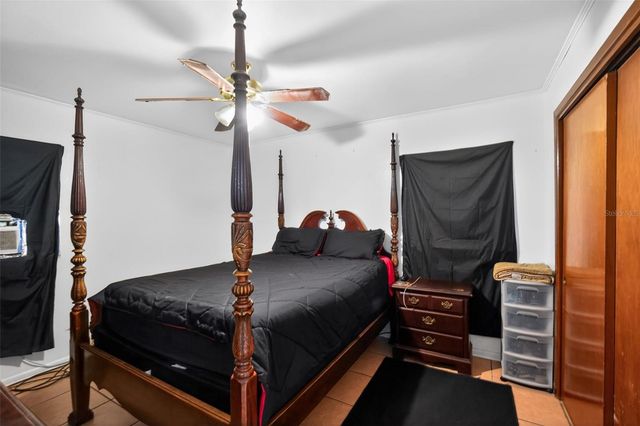 5603 S LYNWOOD AVENUE, Tampa, FL 33611