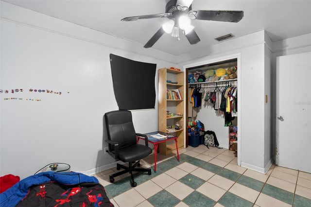 5603 S LYNWOOD AVENUE, Tampa, FL 33611