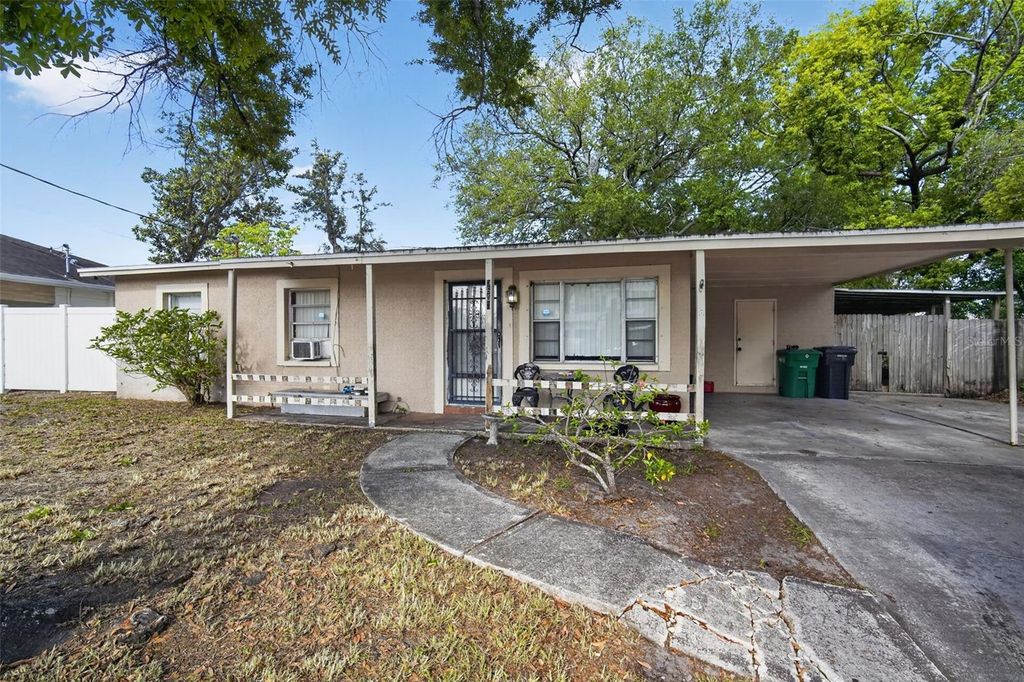5603 S LYNWOOD AVENUE, Tampa, FL 33611