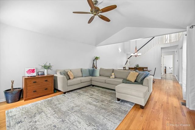 1306 Dancing Bear Lane, Elgin, IL 60120