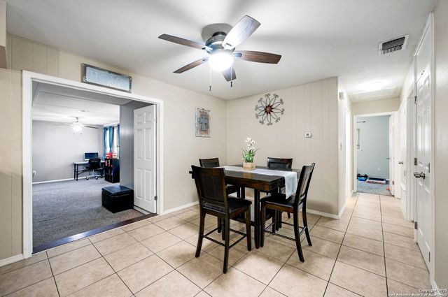 117 Lost Forest, Live Oak, TX 78233