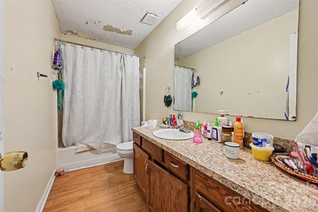 5729 Brickstone Drive, Charlotte, NC 28227