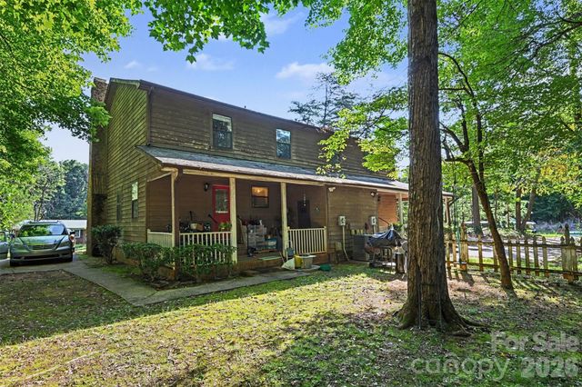 5729 Brickstone Drive, Charlotte, NC 28227