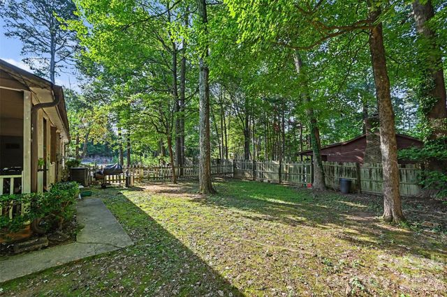 5729 Brickstone Drive, Charlotte, NC 28227