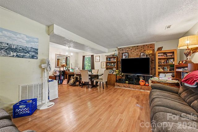 5729 Brickstone Drive, Charlotte, NC 28227