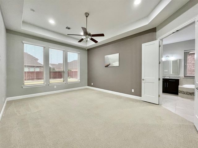 3809 Mineral DR, Leander, TX 78641