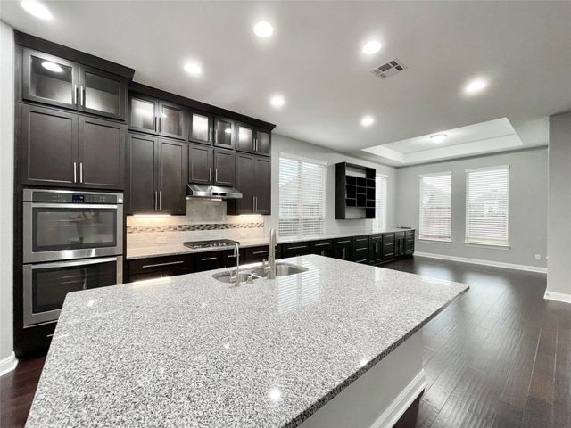 3809 Mineral DR, Leander, TX 78641