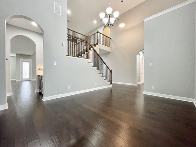 3809 Mineral DR, Leander, TX 78641