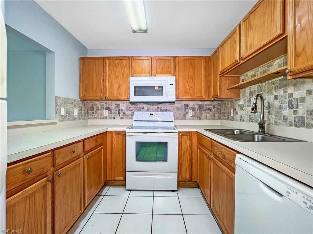 2608/2610 Haviland AVE S, LEHIGH ACRES, FL 33973 — photo 4