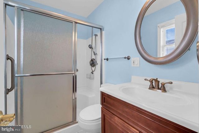 16 TIVOLI ST, Toms River, NJ 08757