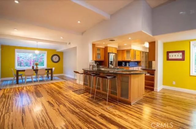 24361 Mulholland Highway, Calabasas, CA 91302