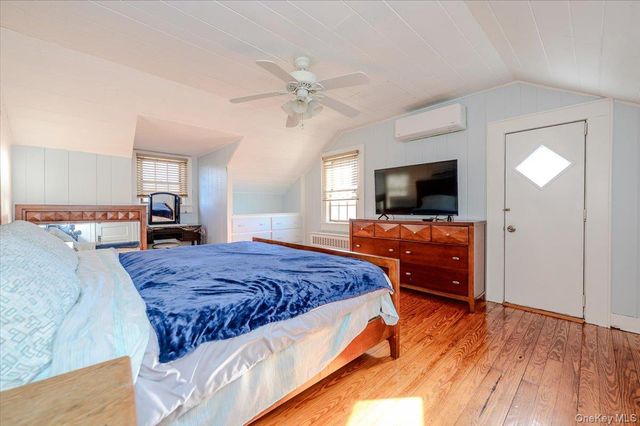 48 W 3rd Street, Freeport, NY 11520