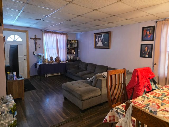 4241 Ruby Street, Schiller Park, IL 60176