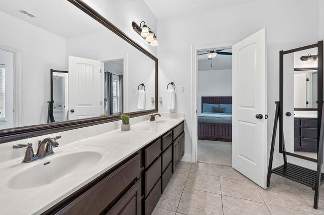 1010 Canyon Edge DR, Austin, TX 78733