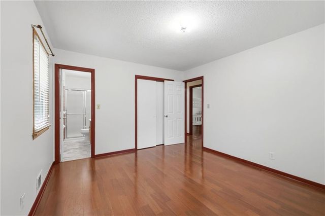 5051 N Euclid Avenue, Kansas City, MO 64118