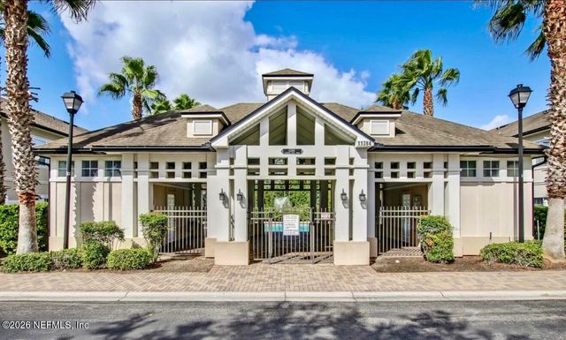 11368 ESTANCIA VILLA Circle 501, Jacksonville, FL 32246