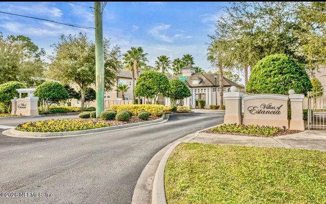 11368 ESTANCIA VILLA Circle 501, Jacksonville, FL 32246