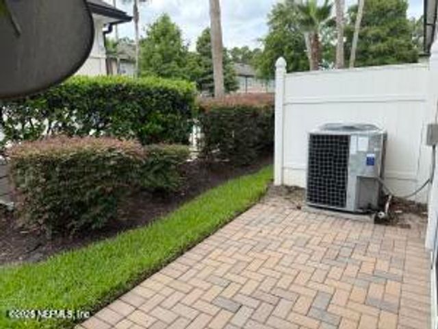 11368 ESTANCIA VILLA Circle 501, Jacksonville, FL 32246