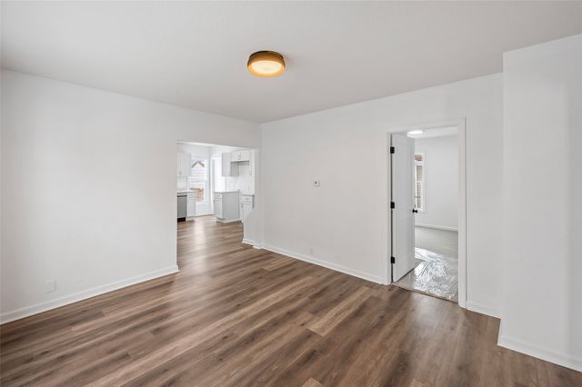 120 7th Street, West Des Moines, IA 50265