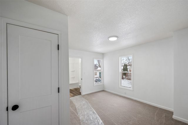 120 7th Street, West Des Moines, IA 50265