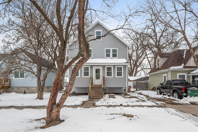 120 7th Street, West Des Moines, IA 50265