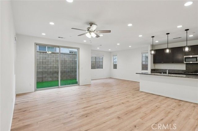 5313 Teramo, Fontana, CA 92336