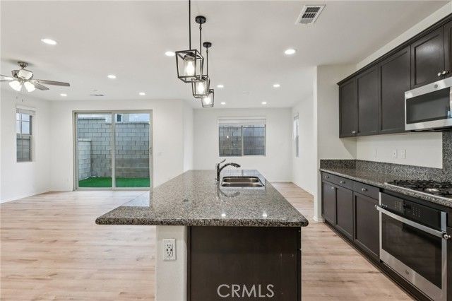 5313 Teramo, Fontana, CA 92336