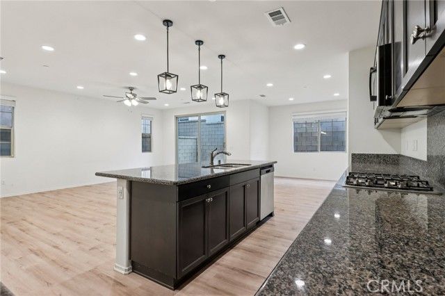 5313 Teramo, Fontana, CA 92336