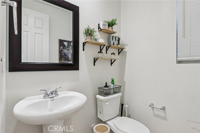 5313 Teramo, Fontana, CA 92336