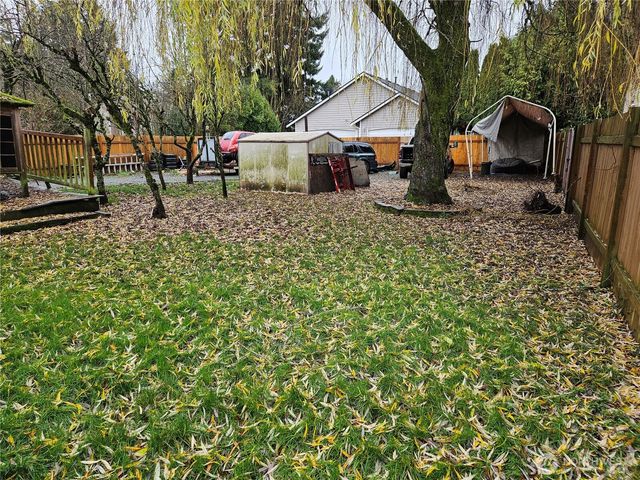 12 105 Street SE, Everett, WA 98208