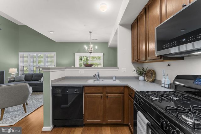 11178 WORTHAM CREST CIR, Manassas, VA 20109
