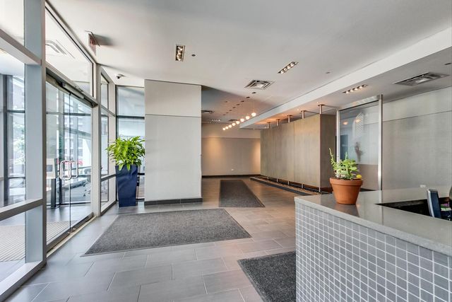 110 W Superior Street 1703, Chicago, IL 60654