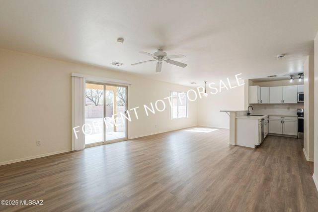 4158 E Angel Spirit Drive, Tucson, AZ 85756