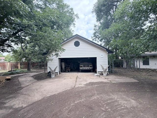 5931 NW 43rd Street, Oklahoma City, OK 73122