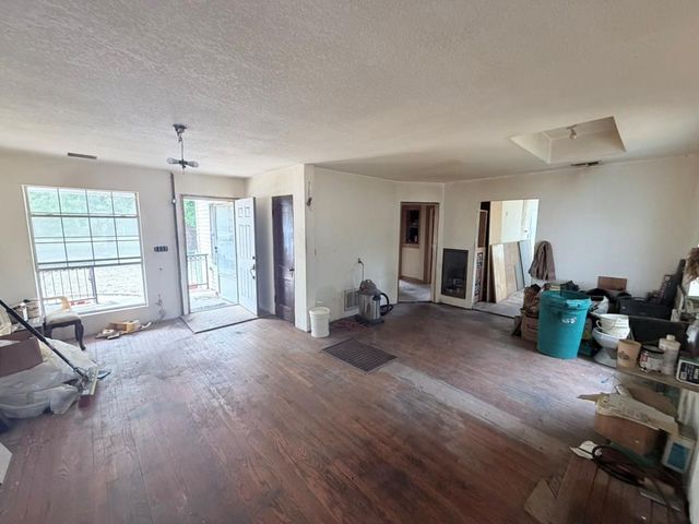 5931 NW 43rd Street, Oklahoma City, OK 73122